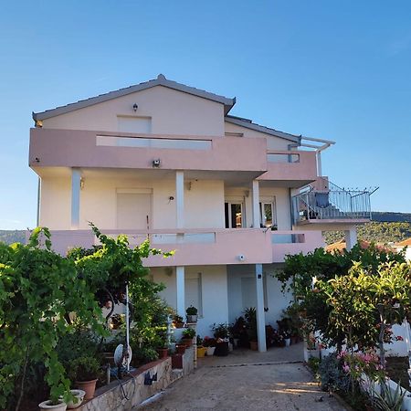 Apartment Slaven Винишче Экстерьер фото